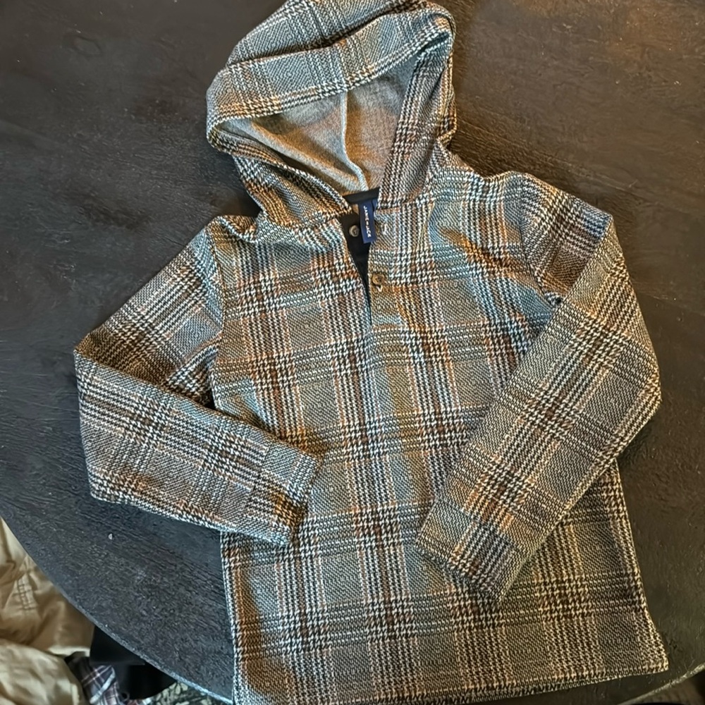 Janie and Jack - plaid super soft hoodie - size 6 - like new